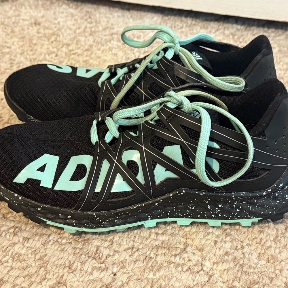 Adidas Women's Black and Mint Athletic Shoes Size 7